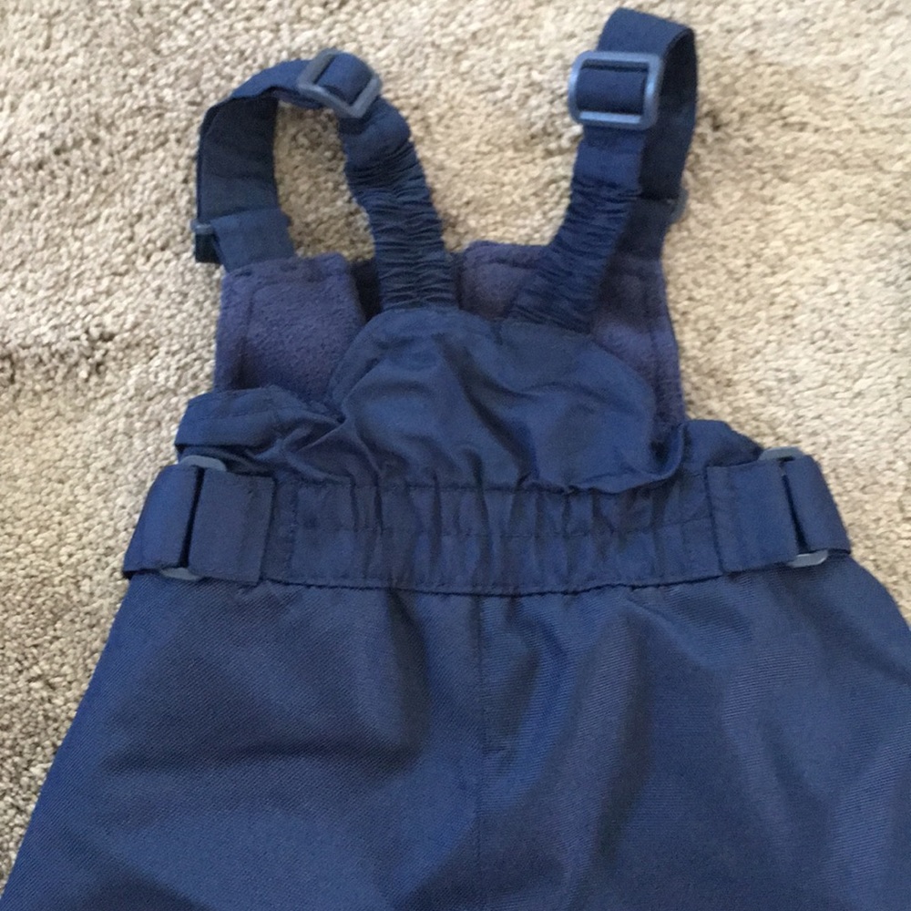 Snow gear - Picture 4 of 5